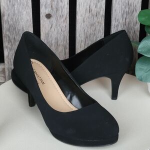Black Suede Manhattan Collection Size 10 ANDI 3 Inch Closed Toe Heels
